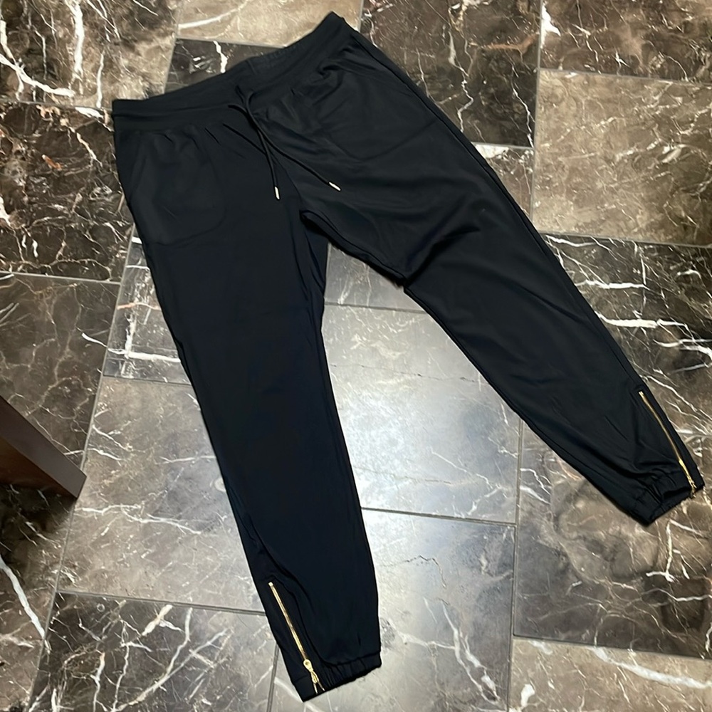 COPY - Zyia joggers